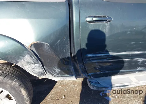 2006 Toyota Tundra Sr5 V8 z USA, uszkodzony, nr VIN 5TBDT44156S505873